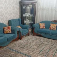 مبلمان ۷ نفره به همراه ویترین