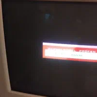 یک عدد مانیتور سالم