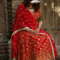 مزون لباس مجلسی و عروس|لباس|خرمآباد, |دیوار