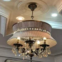 یک عدد لوستر ۵ شعله جنس برنز کاملا سالم