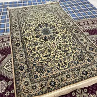 فرش ذرع و نیم عتیقه سالم در حد نو|فرش|تهران, پاسداران|دیوار