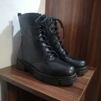 کفش نیم بوت سایز 37