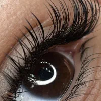 خدمات تخصصی اکستنشن مژه