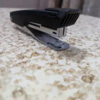 دستگاه منگنه و ماشین حساب|لوازم التحریر|یزد, |دیوار