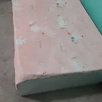 تخت تک نفره