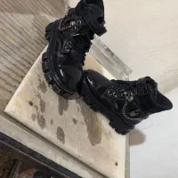 چکمه ها اولی نو هست|کفش و لباس بچه|شوش, |دیوار