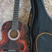 گیتار کلاسیک بدنه چوبی diamond به همراه کاور