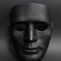 استخدام اکتور (بازیگر) اتاق فرار