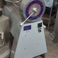 خمیر پهن کن شیتر قنادی و نان فانتزی مارک عسگری|کافی‌شاپ و رستوران|تهران, شهرک فردوس (حسینی)|دیوار