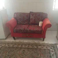 یک نفر برای تمیز کردن یک خونه مجردی برای یک روز