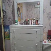 کمد سه درب وکیوم ۴ کشو و میز آرایش سه کشو|تخت و سرویس خواب|بندر ماهشهر, |دیوار