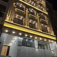 آپارتمان ۱۳۰ متری شرقی ها واوان