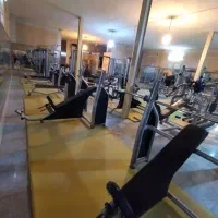 دستگاه بدنسازی یک باشگاه کامل