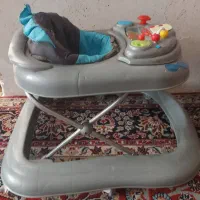 گهواره وکالسکه و روروک و کریر|اسباب و اثاث بچه|شیراز, اصلاح‌نژاد|دیوار