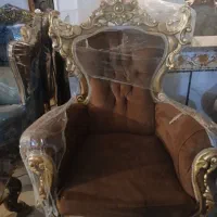 مبلمان کلاسیک بسیار شیک بدون شکستگی و پارگی ۱۶ت|مبلمان خانگی و میز عسلی|یاسوج, |دیوار