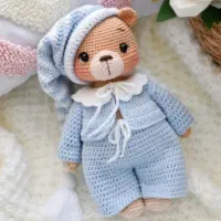 عروسک دستبافت