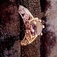 سه تا انگشتر  و دوتا پلاک|جواهرات|رباط‌کریم, رباط‌کریم|دیوار