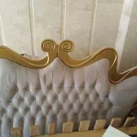 تخت در حد نو با تشک