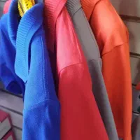 تولیدی وپخش لباس کار وتیشرت کار|لباس|کاشان, شهرک صنعتی کویر|دیوار