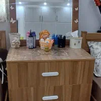 میزدرآور وآینه
