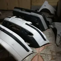 تعدادی یدکی بدنه دست ۲ خودرو