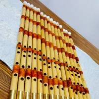 نی هفت بند|سازهای سنتی|رباط‌کریم, رباط‌کریم|دیوار