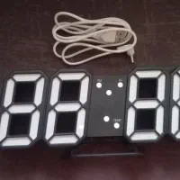 ساعت رو میزی دیجیتال