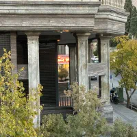 اجاره-تجاری-بلوار-ارم-نبش-خیابان-اصلی-موقعیت-عالی