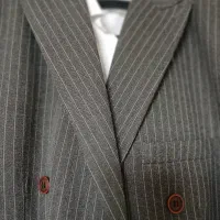 کت وشلوار نو نو با کروات و پیراهن