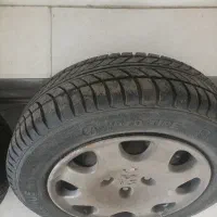 یک جفت لاستیک ۱۴