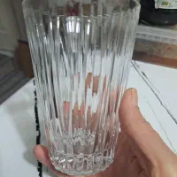 لیوان و بشقاب ورق بزنید