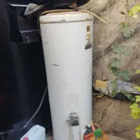 ابگرمکن مخزنی بزرگ سالم و بشرط|آبگرمکن، پکیج، شوفاژ|لنجان, |دیوار