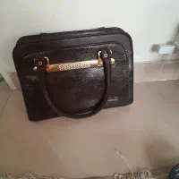 کیف مشکی اولی نو 150....دومی درحدنو 100سومی نو 100|کیف، کفش، کمربند|شهریار, فرارت|دیوار