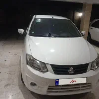 ساینا سفید ۱۴۰۱