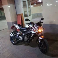ان اس اپاچی لاکی بنلی ns