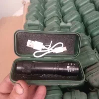چراغ قوه اسمال سان