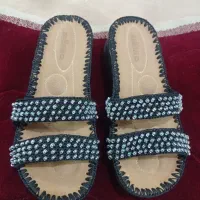 دمپازندان بافت|کفش و لباس بچه|برخوار, |دیوار