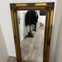 آینه قدی قاب طلایی
