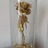 گل طلایی با باکس شیشه ای