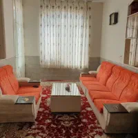 سوئیت دربست حیاط دار و پارکینگ دار