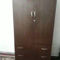 کمد ایستاده