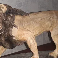 مجسمه شیر