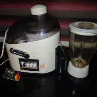 آبمیوه گیری و مخلوط کن