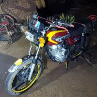 موتور سیکلت 200