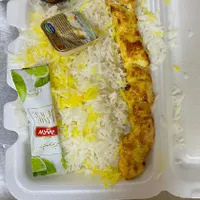 به یکنفر آشپز مسلط به کوبیده ویکنفر خانم جهت صندوق|استخدام خدمات فروشگاه و رستوران|تهران, سلسبیل|دیوار