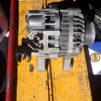 خدماتلوازم استوک وسرویس شده خودرو