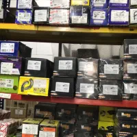 لنت ترمز تمام خودروها و موتور سیکلت سبک و سنگین|قطعات یدکی و لوازم جانبی|اصفهان, فجر|دیوار