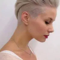 اصلاح موvip کوتاهی مو آرایشگاه.ارایشگر  .گریم