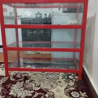 ویترین شیشه ای یک متری