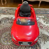 ماشین شارژی در حد نو